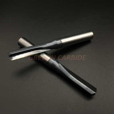 Stevige Carbideruimer met Juiste Spiraalvormige Fluit en het Rechte Hulpmiddel van de Steelsnijder